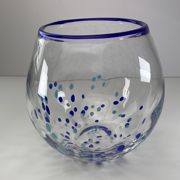 Blue & Clear Art Glass Fish Bowl with Bubble Glass Fish - Picture 13 of 16